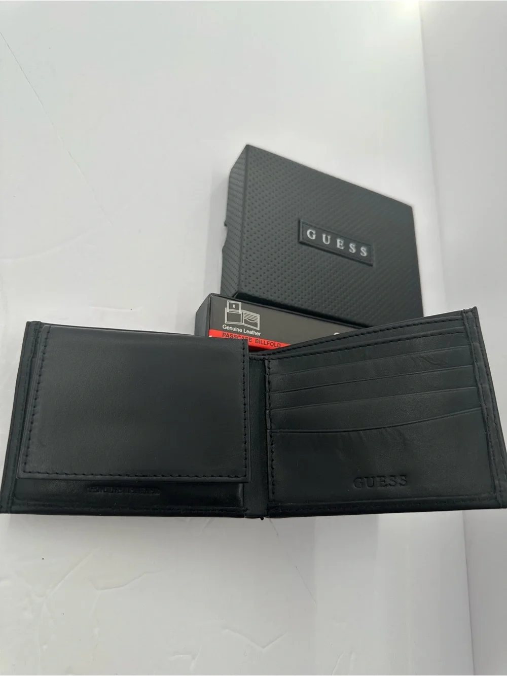 Guess Black Triangle Logo Wallet Accent